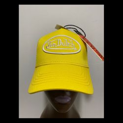 Von Dutch authentic Trucker snapback Hat Yellow & White NEW WITH TAGS!