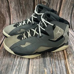 Jordan True Flight-Size 10 1/2