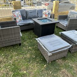 Patio Furniture Set Outdoor New In The Box 