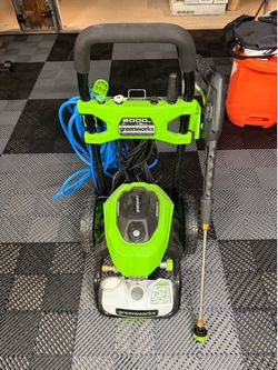 Greenworks  2000 PSI Pressure washer