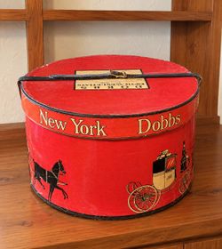 Dobbs Fifth Avenue New York Vintage Hat Box