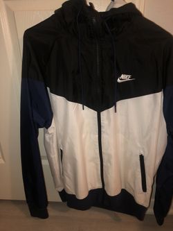 nike windbreaker