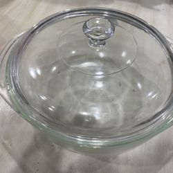Vintage Pyrex 024