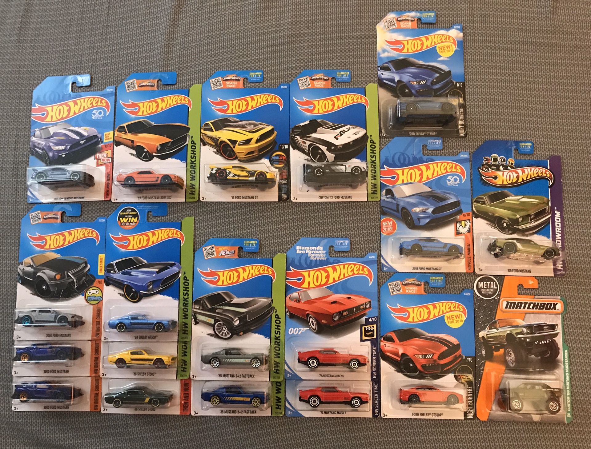 Hot Wheels Ford Mustang lot