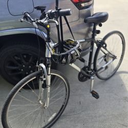 Trek Verve 2 Hybrid Bike – 20” / 51cm Frame – Excellent Condition