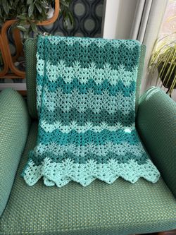 New! Vintage style hand crochet shades of blue green teal throw blanket handmade afghan 68x41