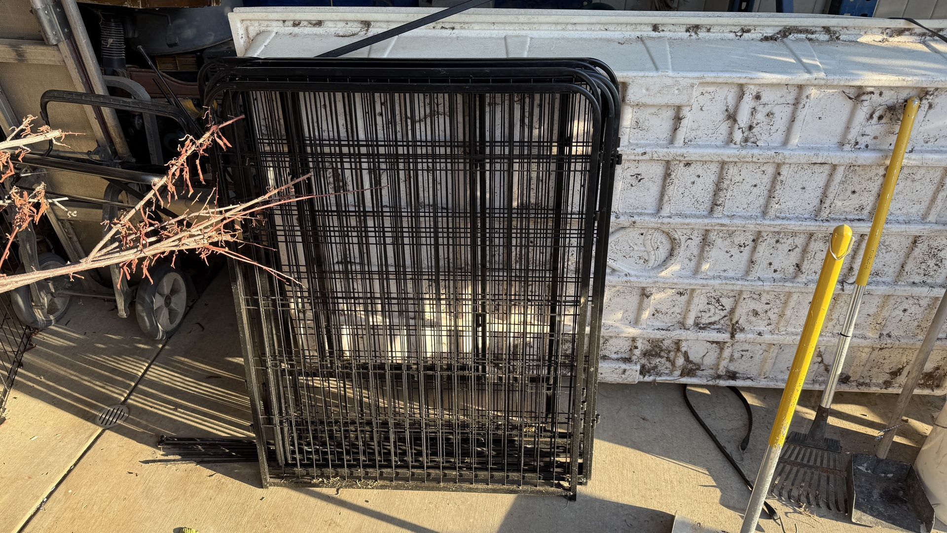 Outdoor Dog Cage 