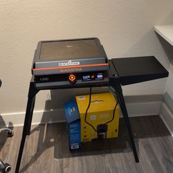 Blackstone 17’ E Series Griddle With Stand