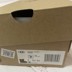 Ugh Boots For Toddler Size 7