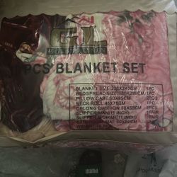 Golden Lines 10 PCS Blanket Set