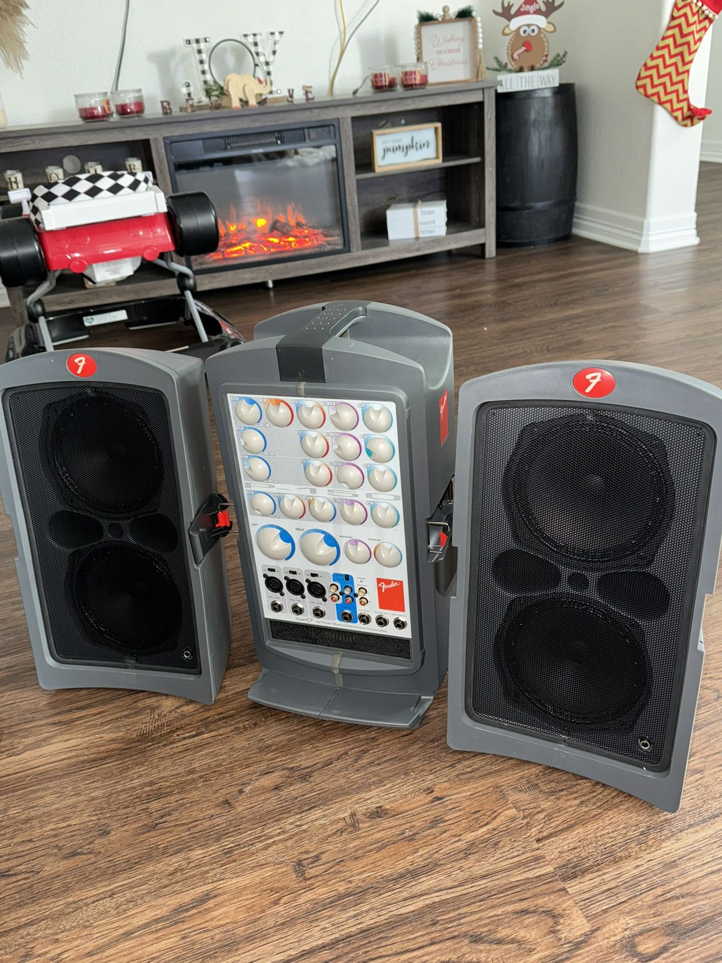Fender Passport P-150