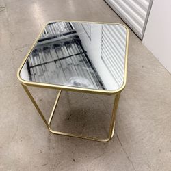 Side Glass Table 
