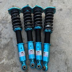 Megan Racing EZ II Coilovers Lexus LS400 (95-00) UCF20