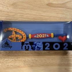 Disney Imagination Key - Mickey and Minnie Mouse 2021