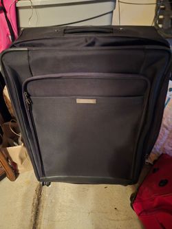 Samsonite Hotel Collection Suitcase