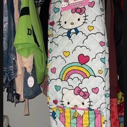 Hello Kitty, quilted blanket