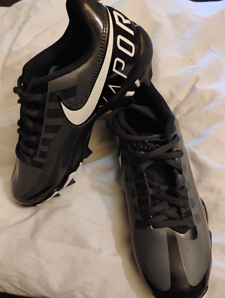 Nike Fast flex Vapor Cleats.