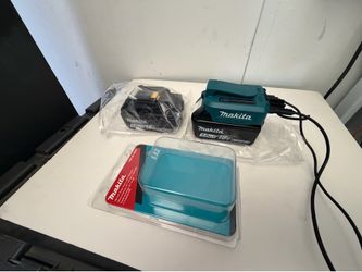 Makita Batteries & power source