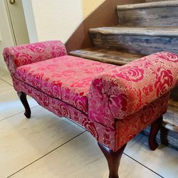 Pink Rose-Patterned Upholstered Bench