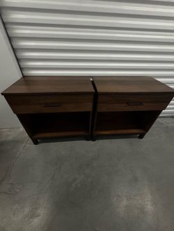 Ashley Steenlage Nightstands Set of 2 - Brown - Must Go
