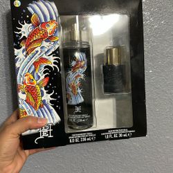 New Ed Hardy Set 