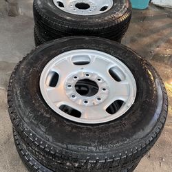 Pick Up Truck Tires 