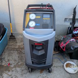 Robinair ac machine