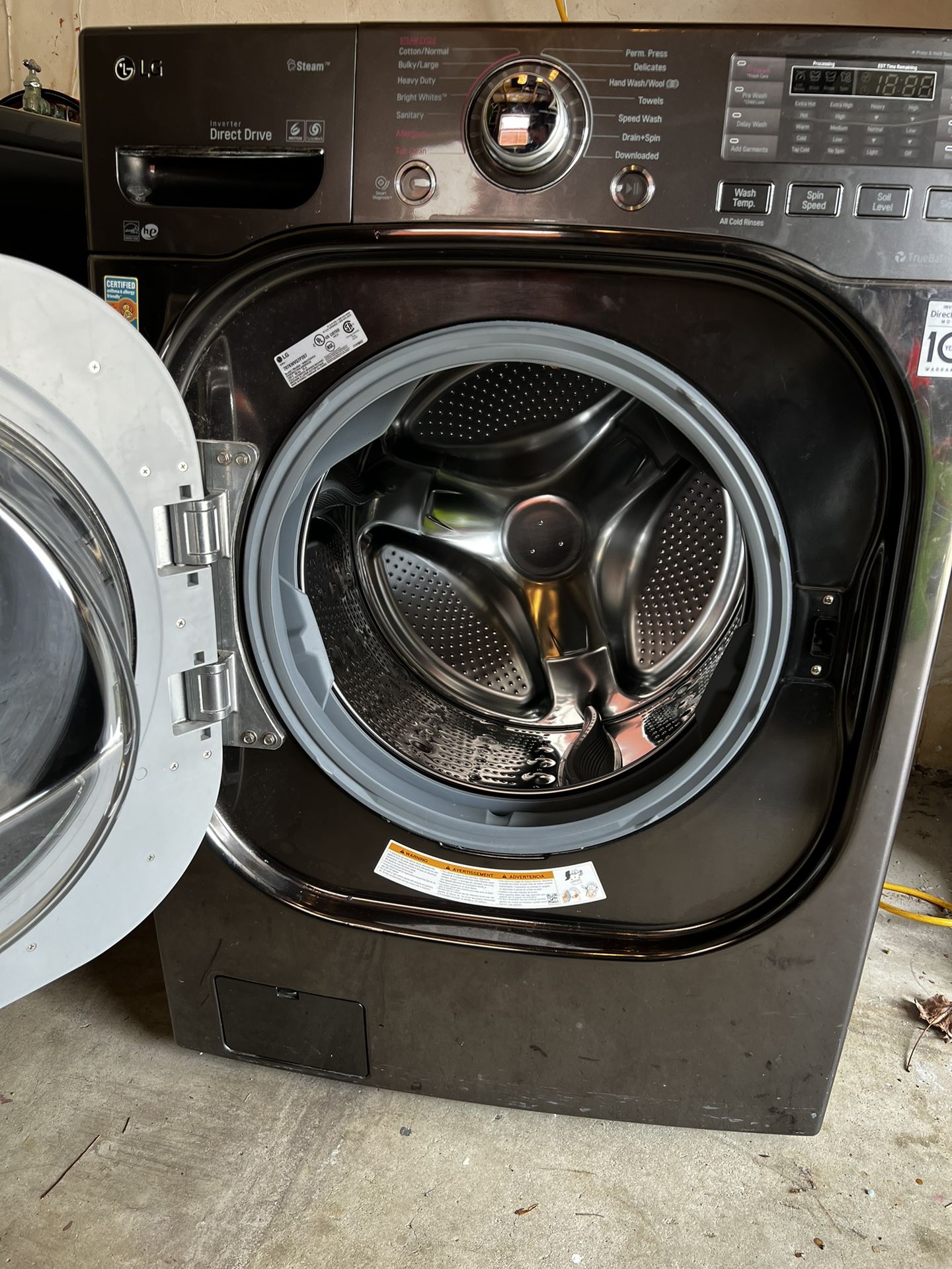 LG Front Loading Washer (used)