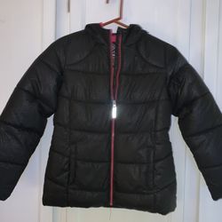 Girls Size large 10-12 puffer jacket Black &hot Pink