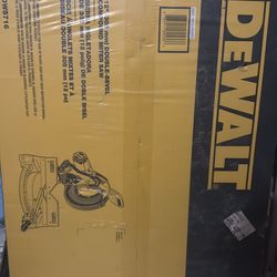 Dewalt double-bevel compound miter saw