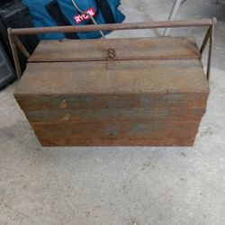 Vintage Carpenters Toolbox