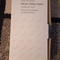 Marie Osmond ("Traci")Porcelain Doll.(1994)