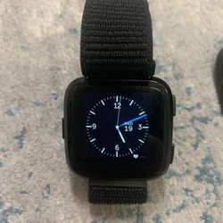 Fitbit Versa 