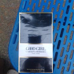 Good Girl CAROLINA HERRERA PARFUM 2.7