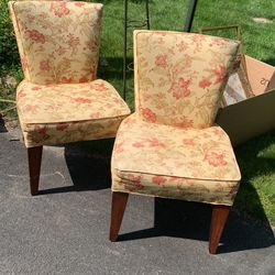 2 Fabric Accent Chairs