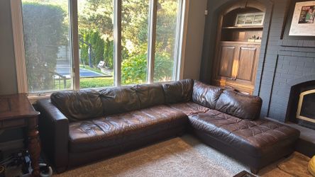 [FREE] Leather sectional couch from Macy's