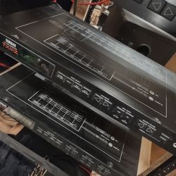 Yamaha Tx81z Synthesizer 