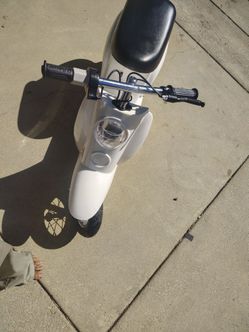 Razor scooter