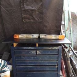 GMC Front Turn Signal Lights
