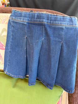Size 6/6x Blue Denim Pleated Mini Skirt