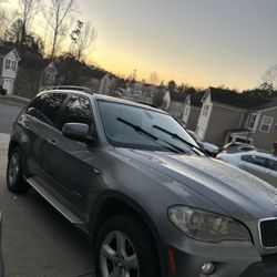 BMW  X5 3.0i