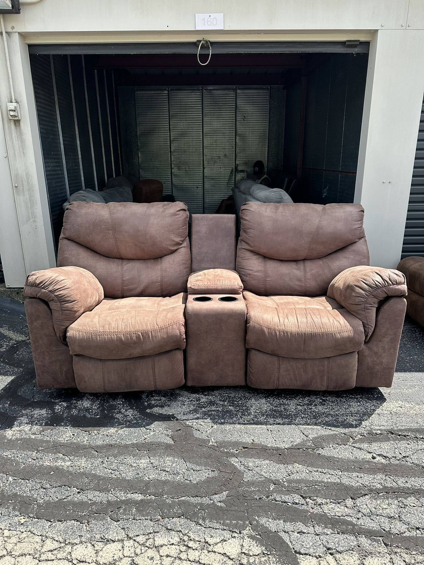 FREE DELIVERY 🚚 | 2 Seat Reclining Loveseat 