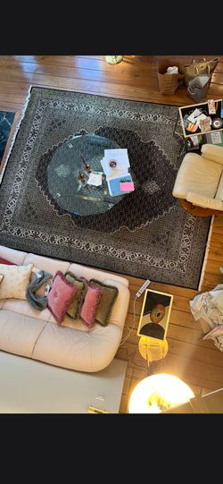 Kauod woven rug