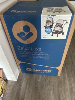 Maxi cosi travel system
