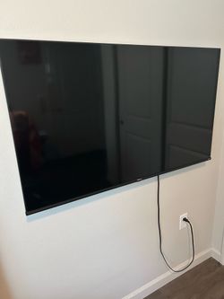 50 inch Hisense x Roku Tv