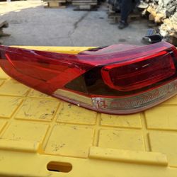 2017 Kia Optima LH Side Taillight 