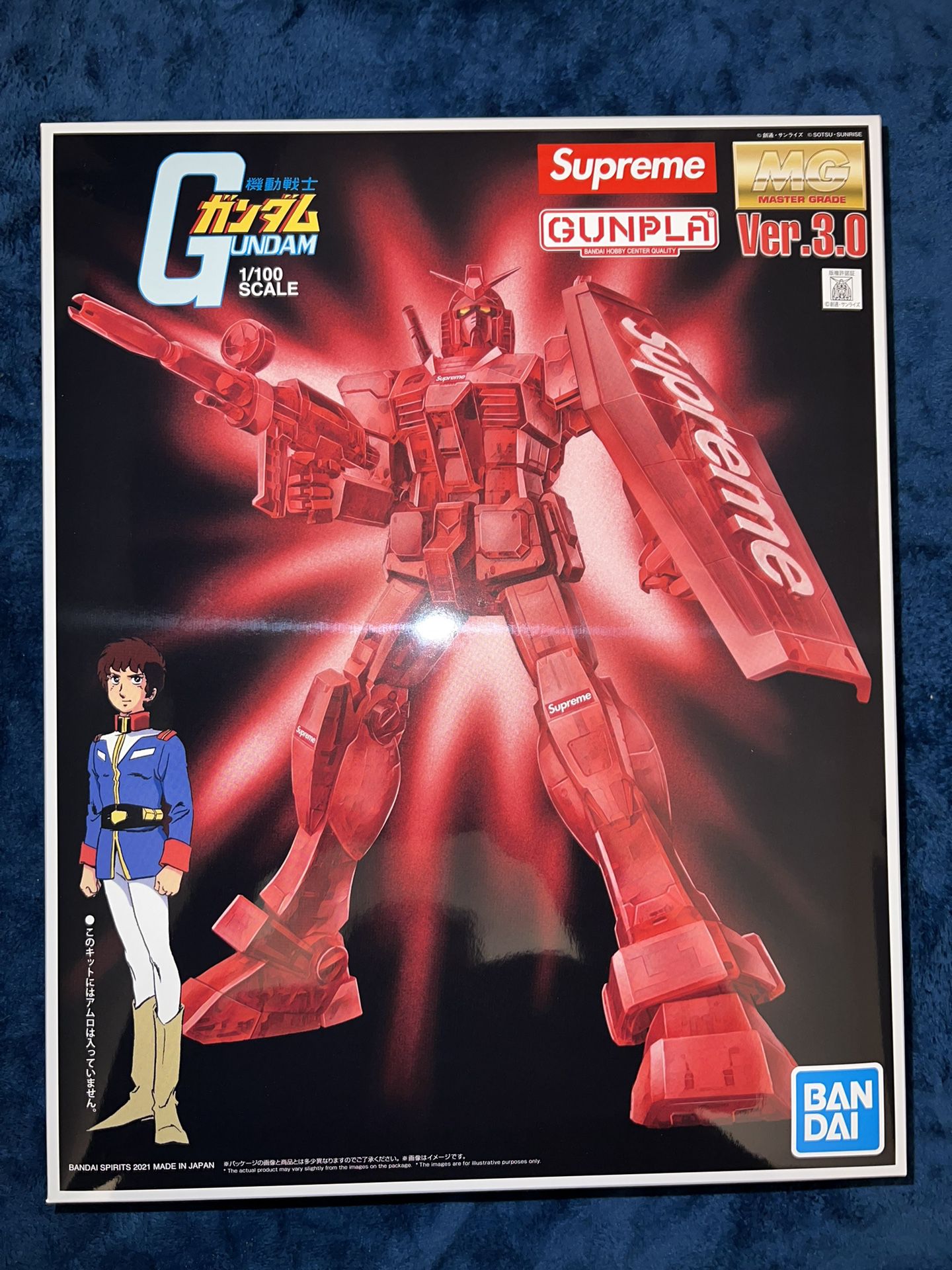 Supreme MG 1/100 RX-78-2 Gundam Action Figure for Sale in