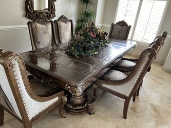 9 Piece Traditional Formal Dining Set
