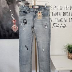 NWT Boy's Levi's 511 Slim From Hip to Ankle Stretch Size 18Reg Color Light Blue