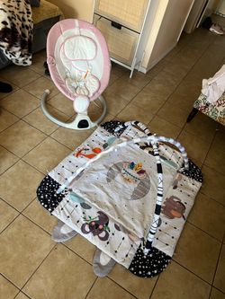 Baby electronic swing and tummy time play mat